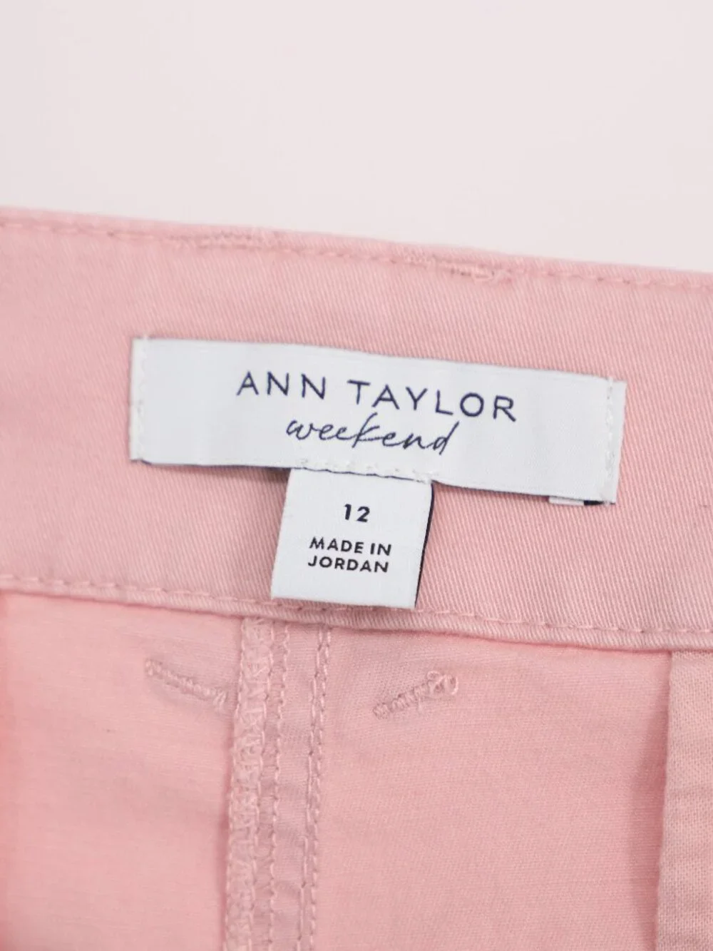 ANN TAYLOR Weekend Seamed Straight Ankle Pant in Dusty Pink Size 12 - Picture 6 of 8